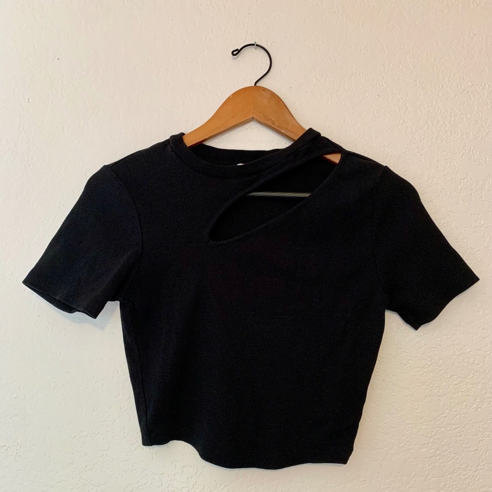 PIGALLE black ribbed short-sleeve cut-out top | M